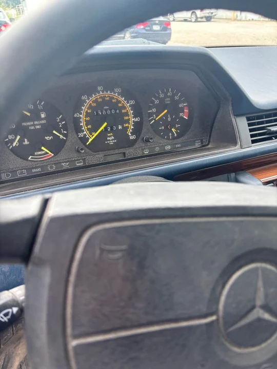 1990 Mercedes-Benz W124 E-Class - Image 3 of 5