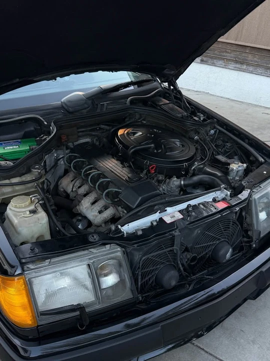 1990 Mercedes-Benz W124 E-Class - Image 5 of 10