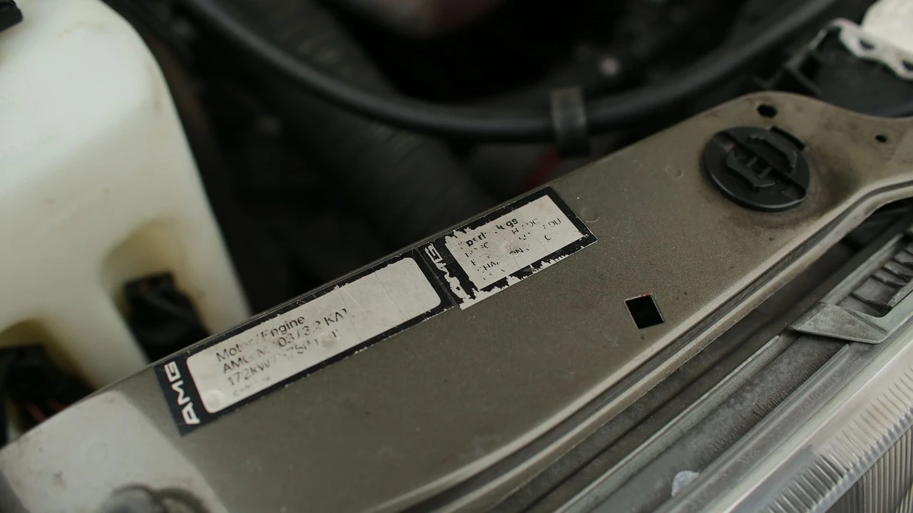 1990 Mercedes-Benz W124 E-Class - Image 5 of 31