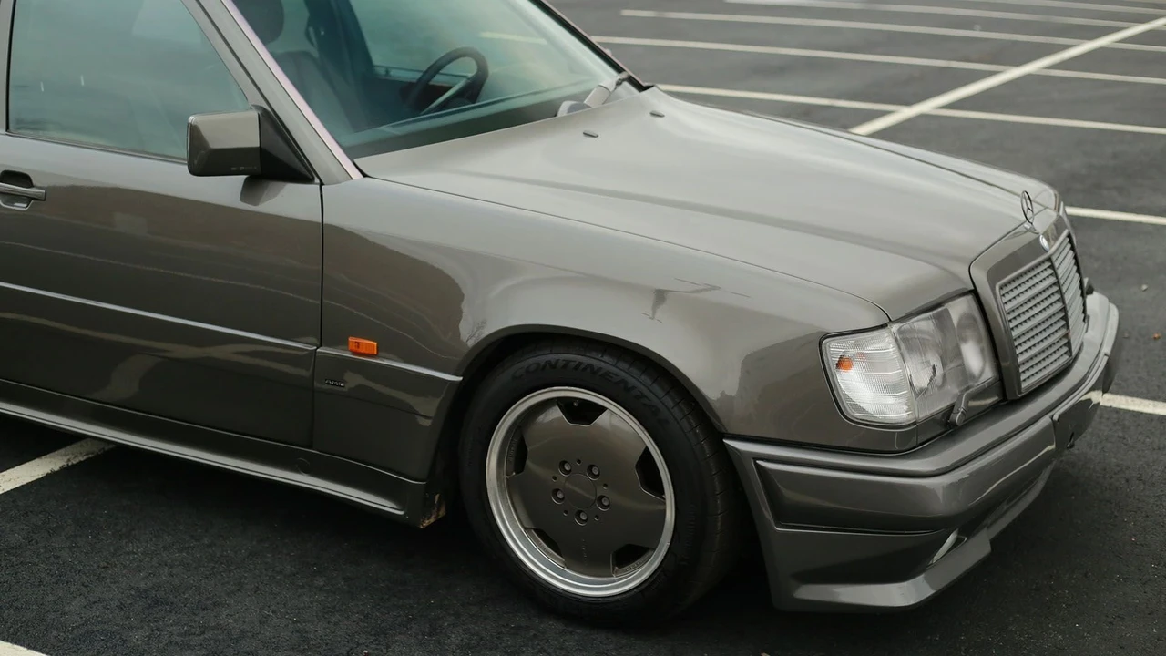 1990 Mercedes-Benz W124 E-Class - Image 24 of 31
