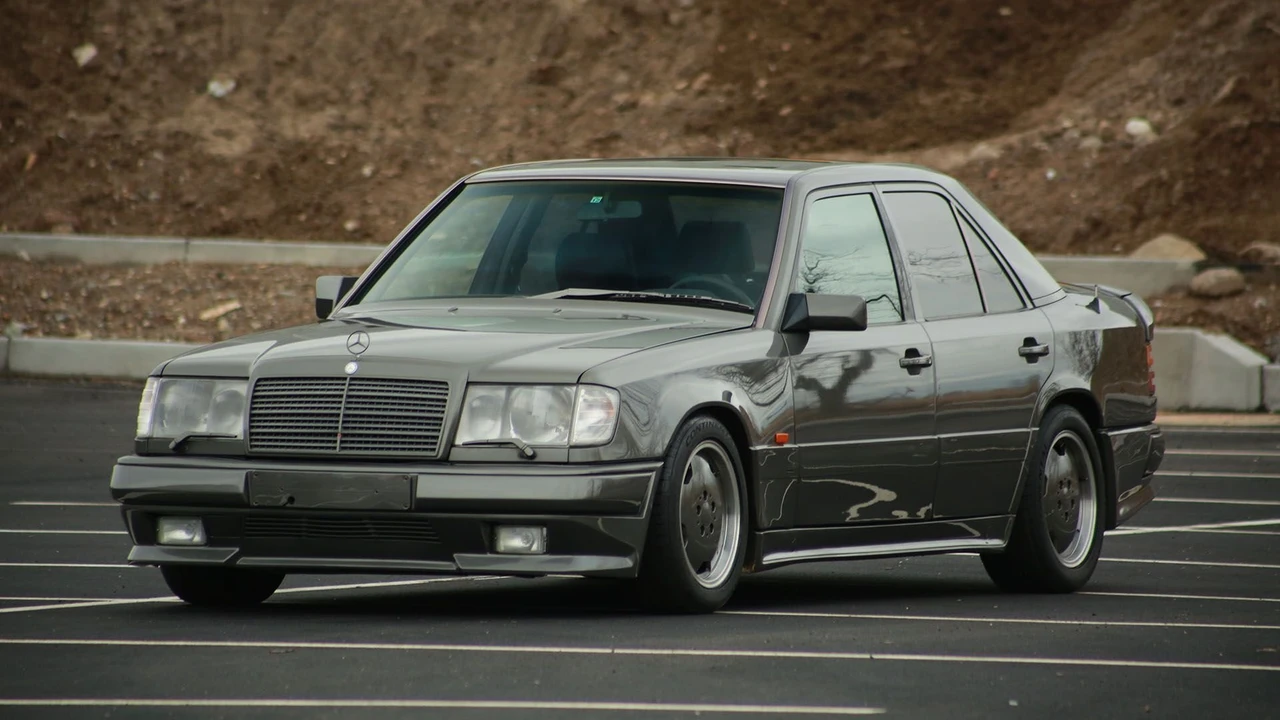 1990 Mercedes-Benz W124 E-Class - Image 12 of 31