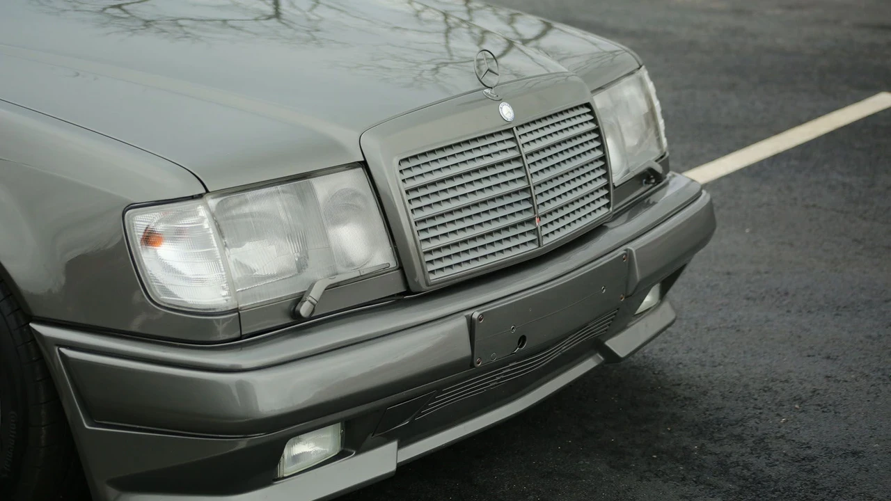 1990 Mercedes-Benz W124 E-Class - Image 29 of 31