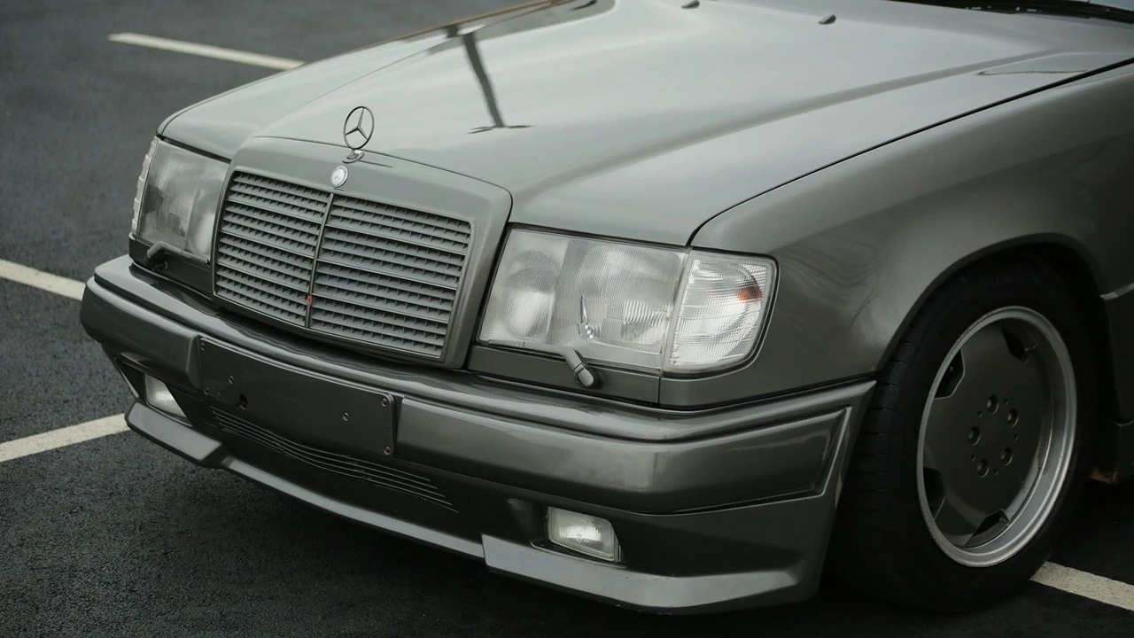 1990 Mercedes-Benz W124 E-Class - Image 28 of 31