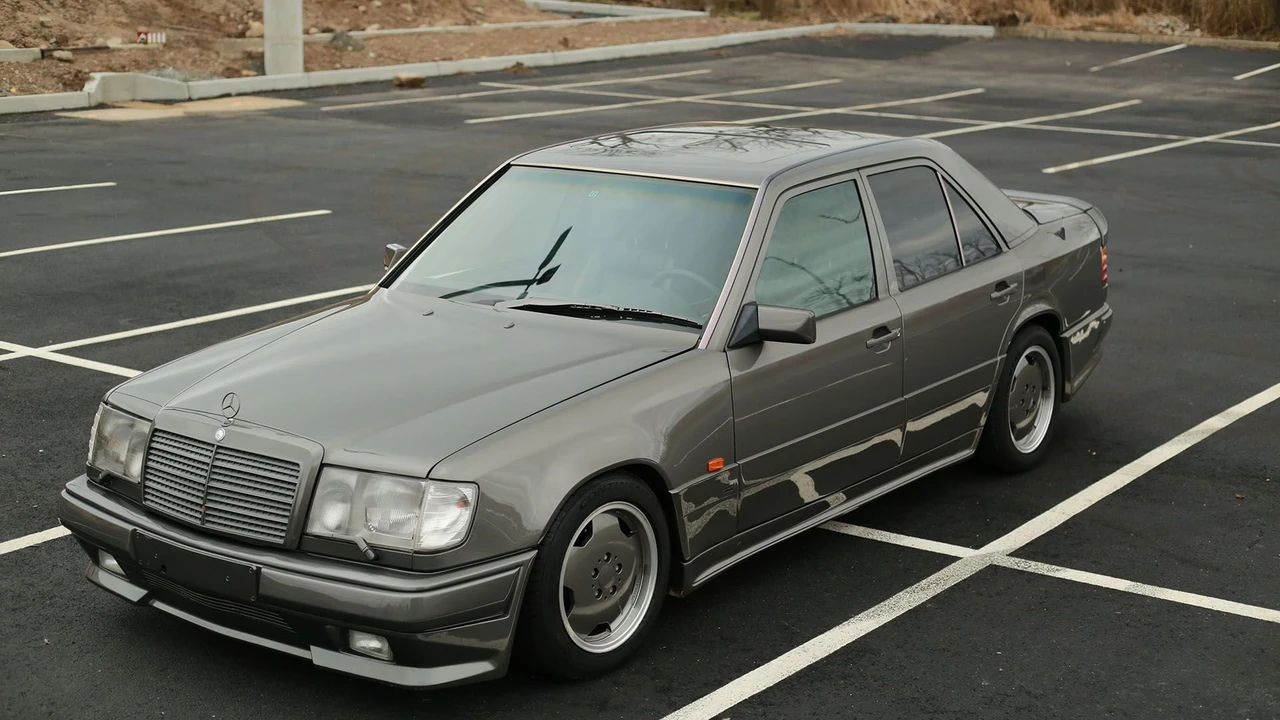 1990 Mercedes-Benz W124 E-Class - Image 13 of 31