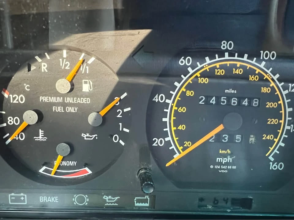 1990 Mercedes-Benz W124 E-Class - Image 5 of 9