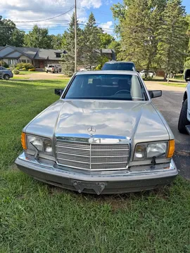 1990 Mercedes-Benz 300 SEL