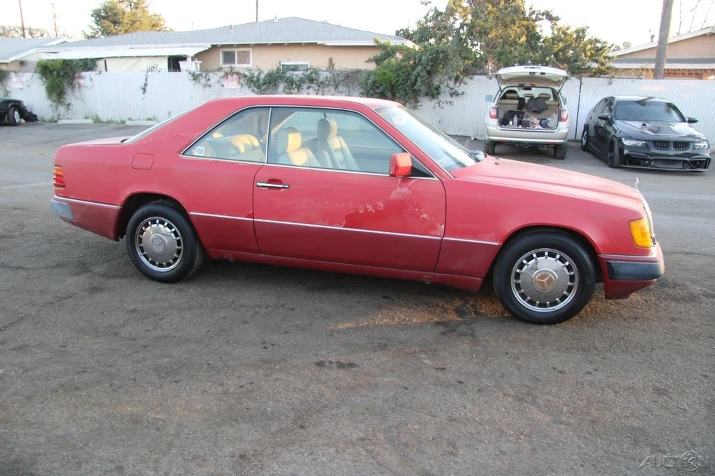 1990 Mercedes-Benz W124 E-Class - Image 7 of 21