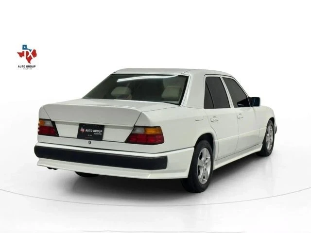 1990 Mercedes-Benz W124 E-Class - Image 7 of 12