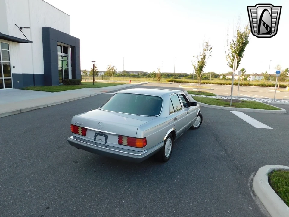 1990 Mercedes-Benz W124 E-Class - Image 8 of 12