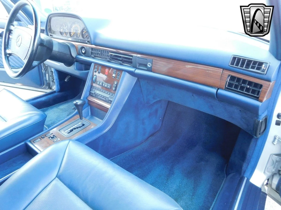 1990 Mercedes-Benz W124 E-Class - Image 17 of 21