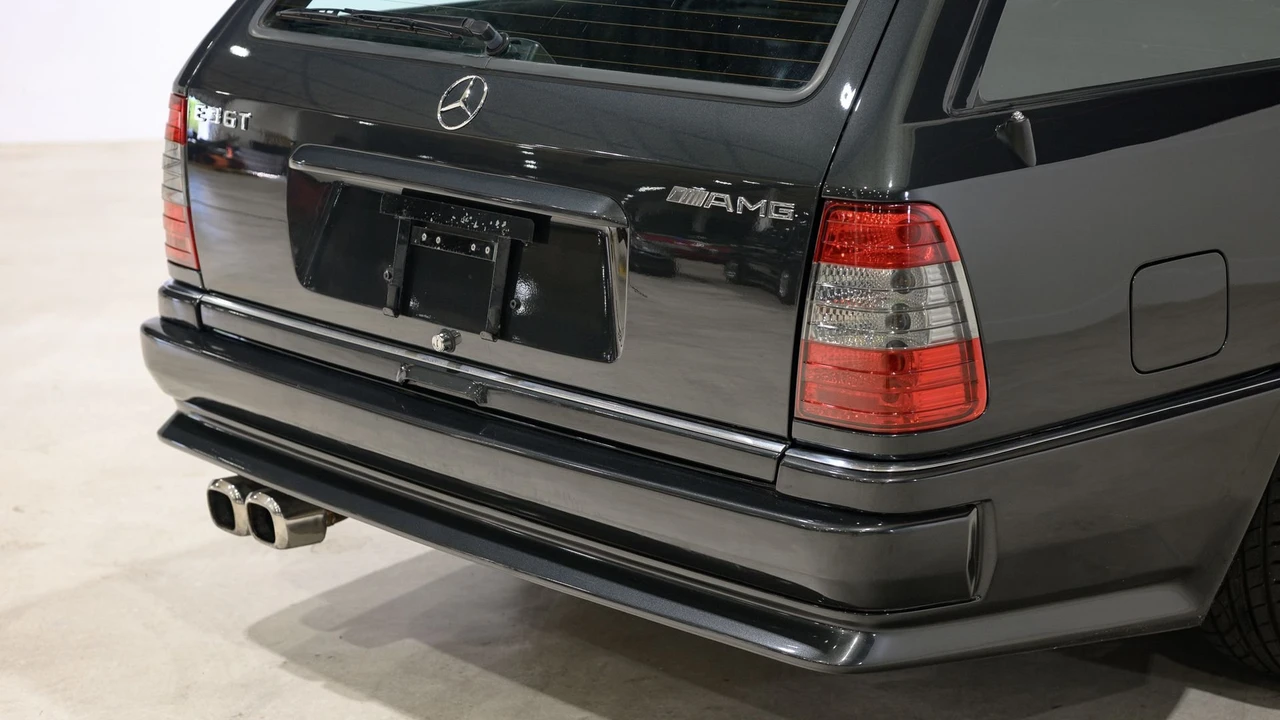 1990 Mercedes-Benz W124 E-Class - Image 27 of 31