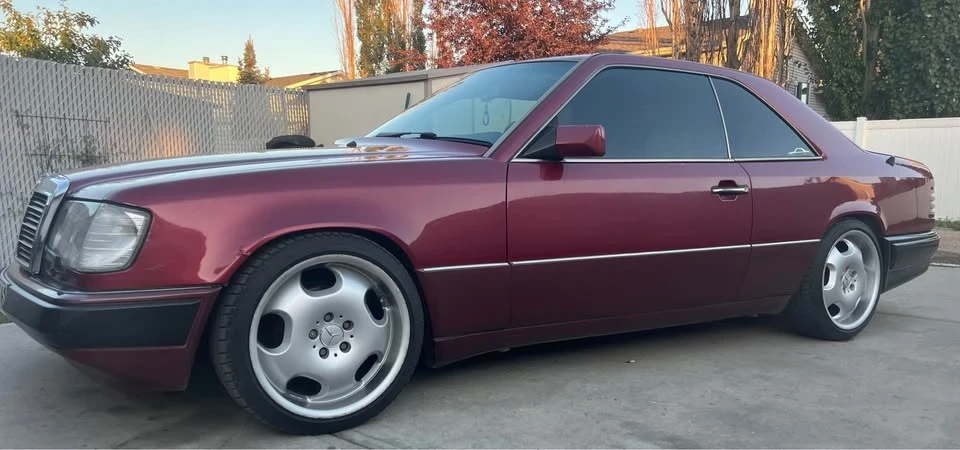 1990 Mercedes-Benz W124 E-Class - Image 10 of 12