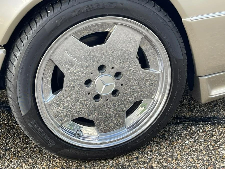 1990 Mercedes-Benz W124 E-Class - Image 12 of 20