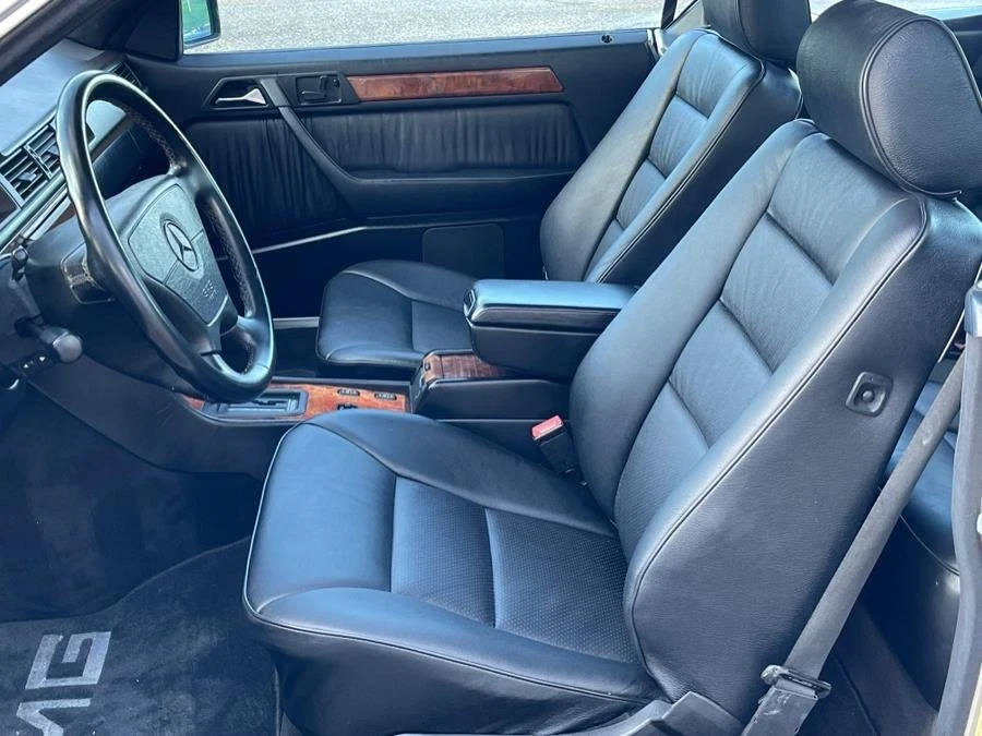 1990 Mercedes-Benz W124 E-Class - Image 14 of 20