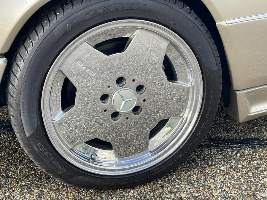 1990 Mercedes-Benz W124 E-Class - Image 12 of 20