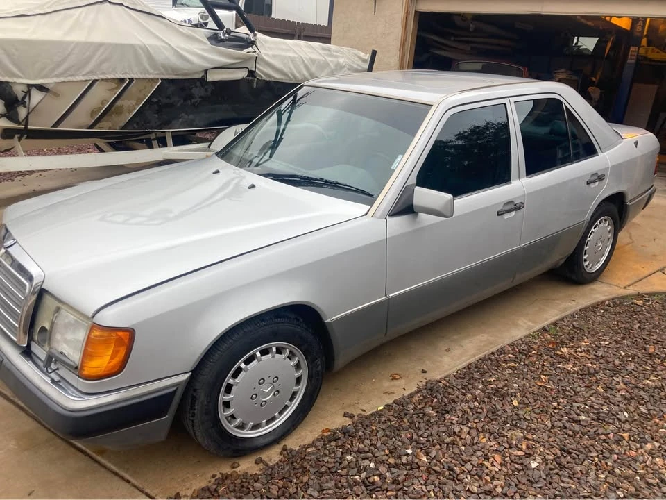 1990 Mercedes-Benz W124 E-Class - Image 7 of 9