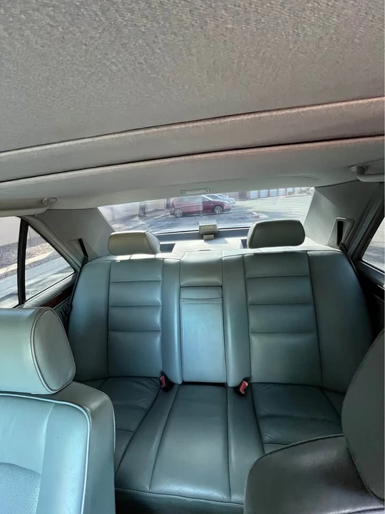 1990 Mercedes-Benz W124 E-Class - Image 15 of 20