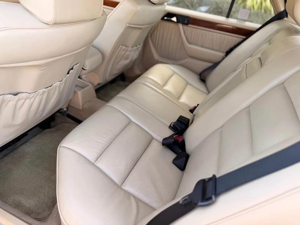 1990 Mercedes-Benz W124 E-Class - Image 11 of 20