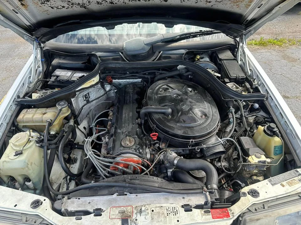 1990 Mercedes-Benz W124 E-Class - Image 8 of 11