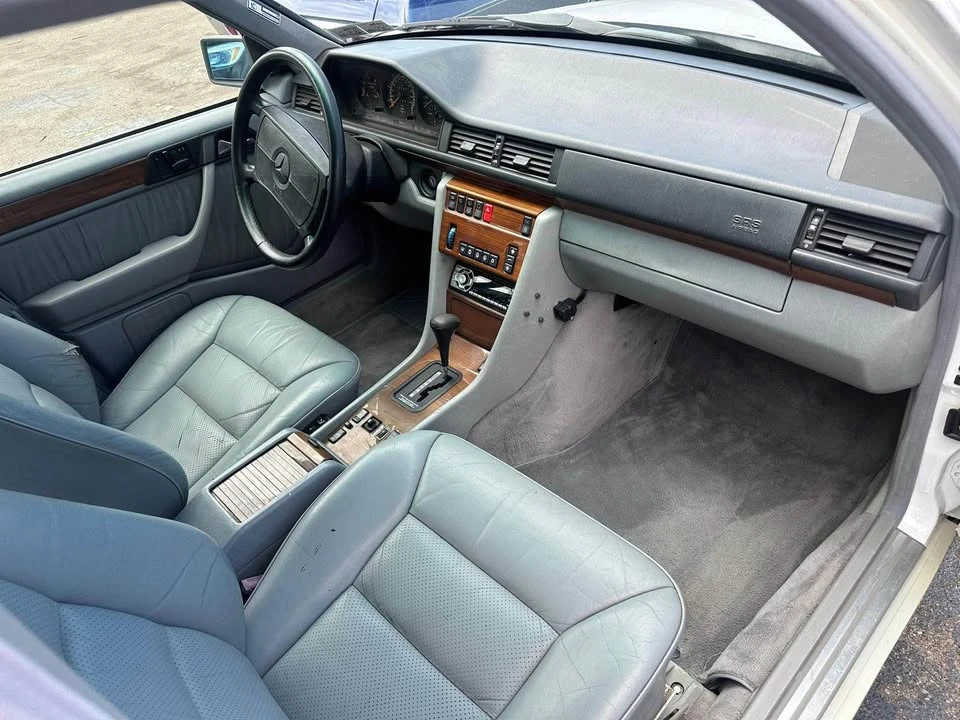1990 Mercedes-Benz W124 E-Class - Image 5 of 11