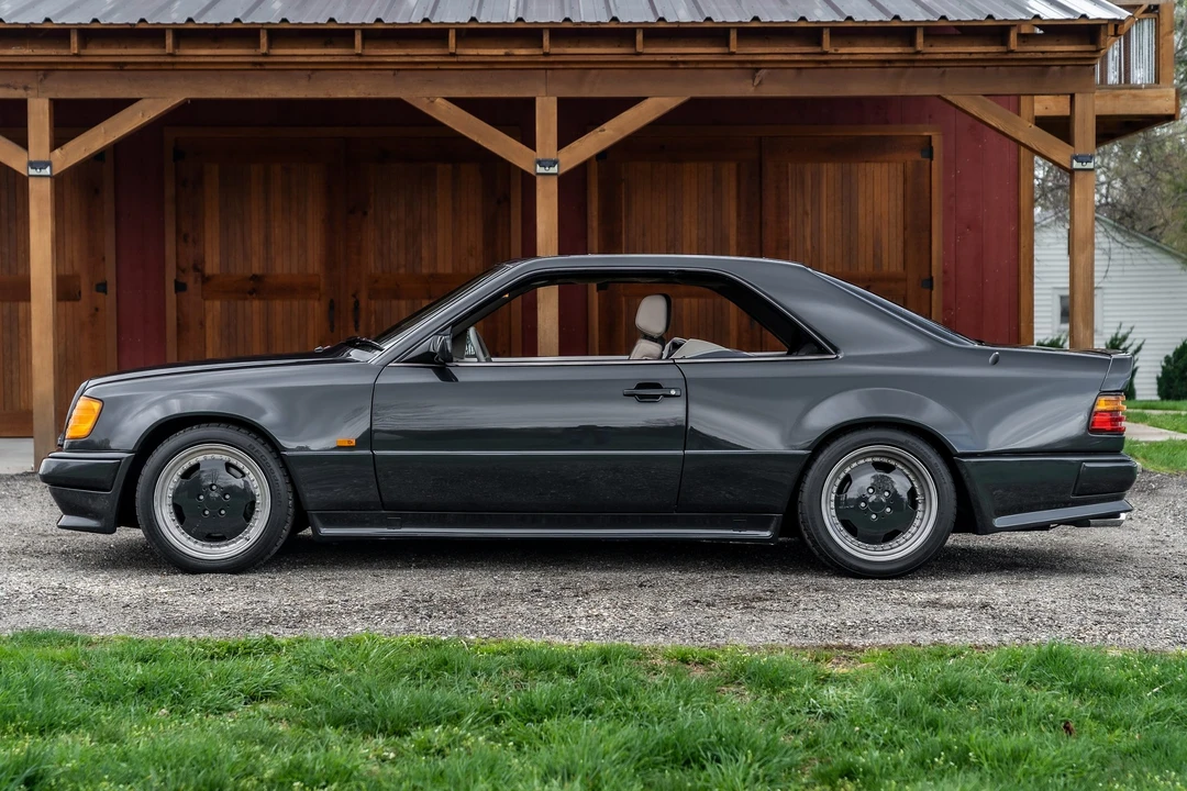 1990 Mercedes-Benz W124 E-Class - Image 7 of 31