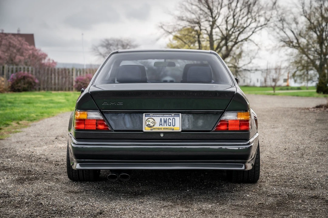 1990 Mercedes-Benz W124 E-Class - Image 11 of 31