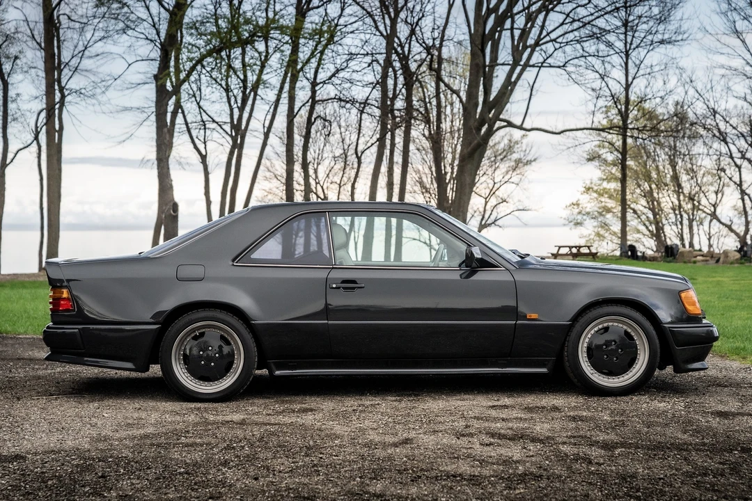 1990 Mercedes-Benz W124 E-Class - Image 16 of 31