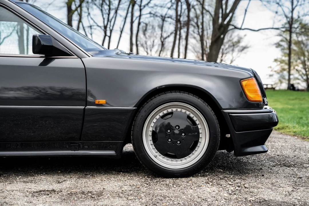 1990 Mercedes-Benz W124 E-Class - Image 21 of 31