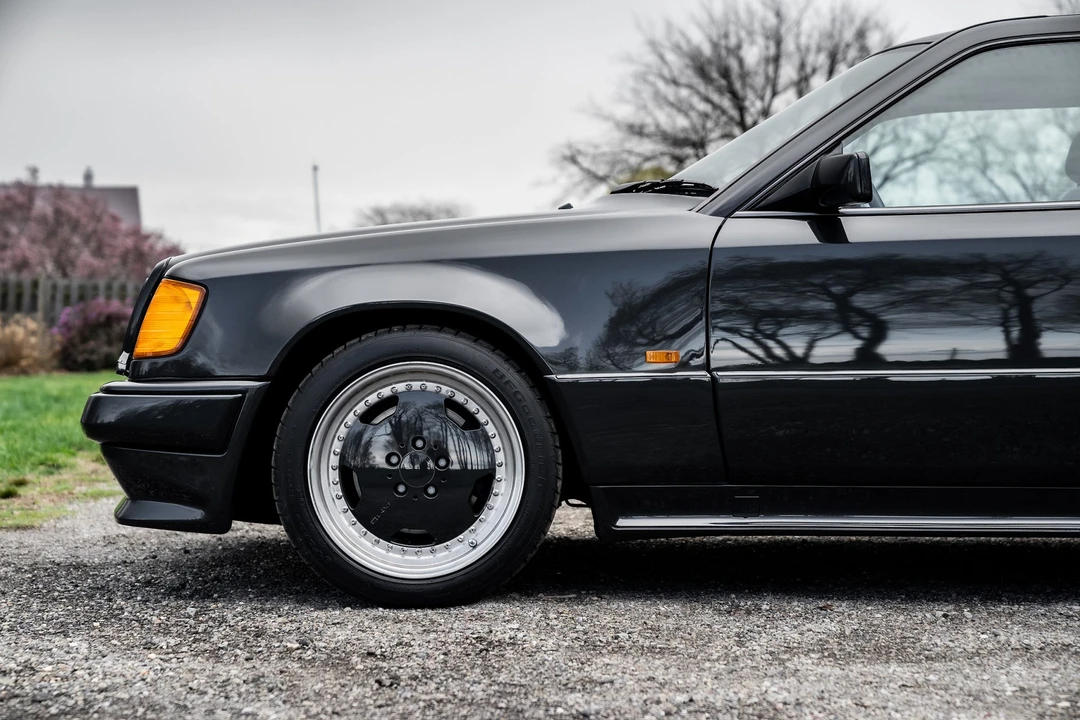 1990 Mercedes-Benz W124 E-Class - Image 24 of 31
