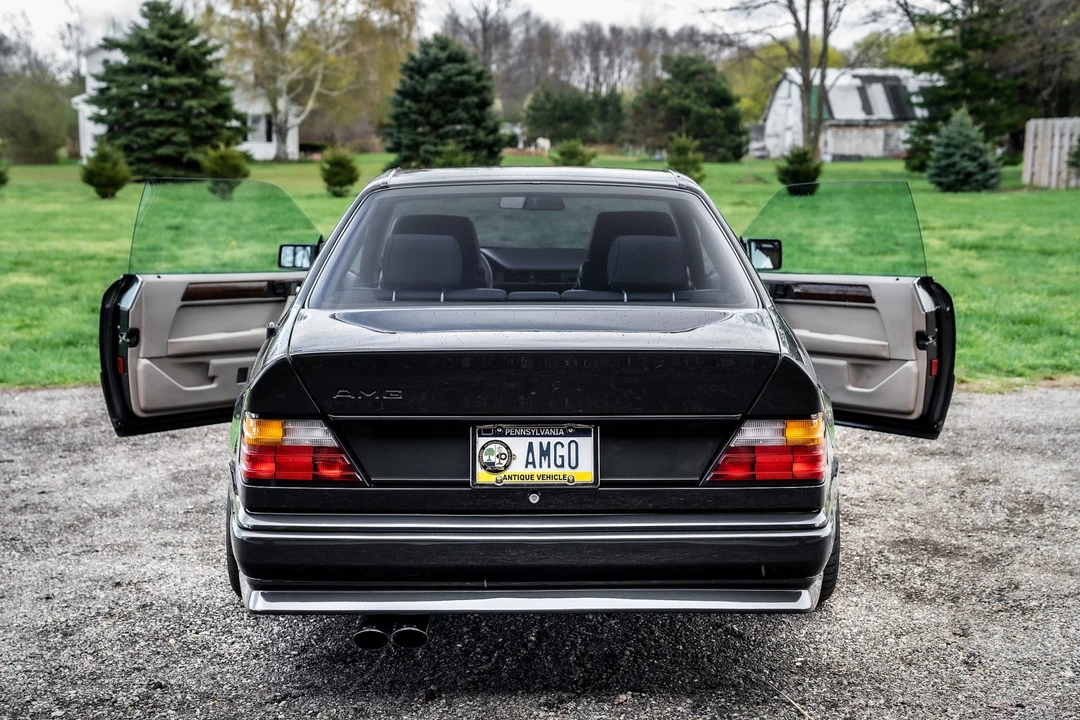 1990 Mercedes-Benz W124 E-Class - Image 18 of 31