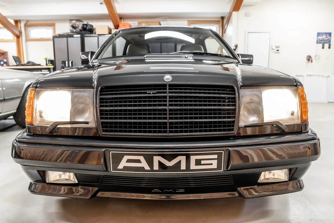1990 Mercedes-Benz W124 E-Class - Image 19 of 31