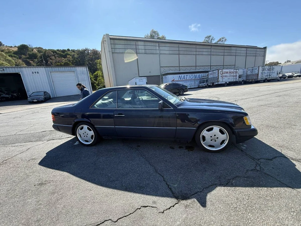1990 Mercedes-Benz W124 E-Class - Image 3 of 5