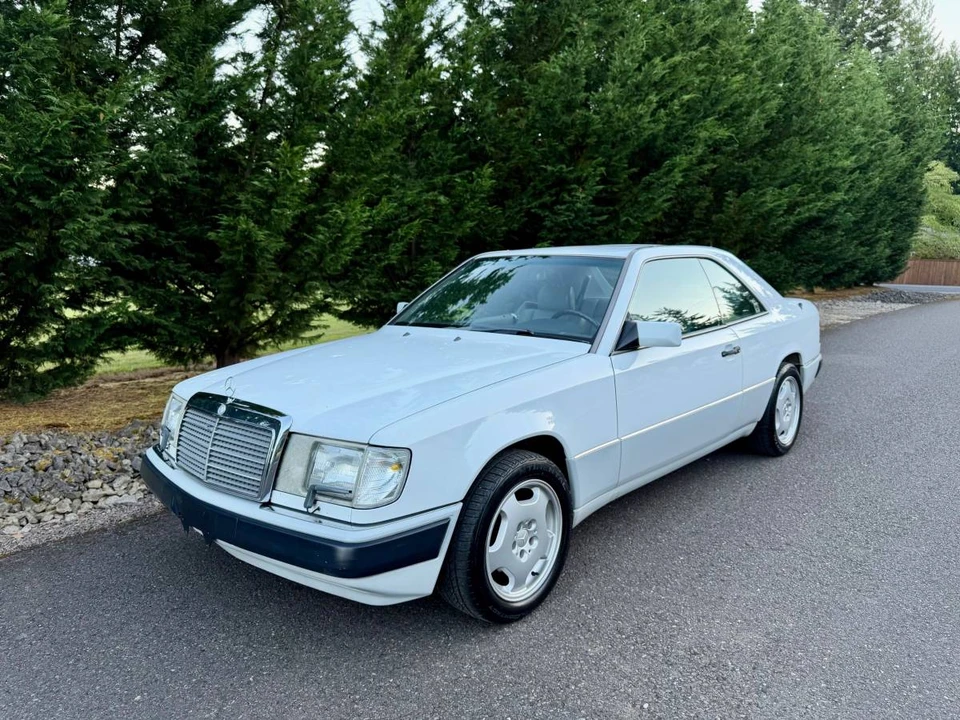 1990 Mercedes-Benz W124 E-Class - Image 6 of 24