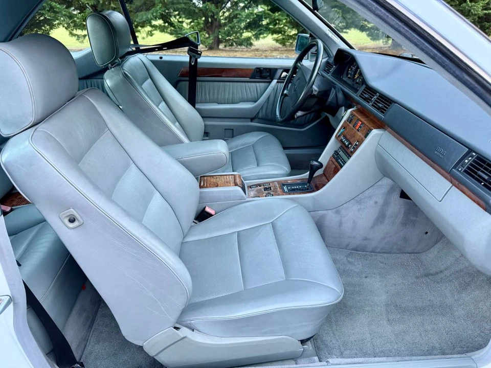 1990 Mercedes-Benz W124 E-Class - Image 22 of 24