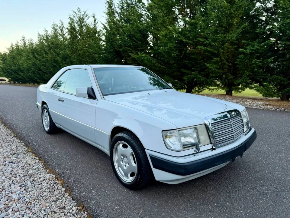 1990 Mercedes-Benz W124 E-Class - Image 21 of 24