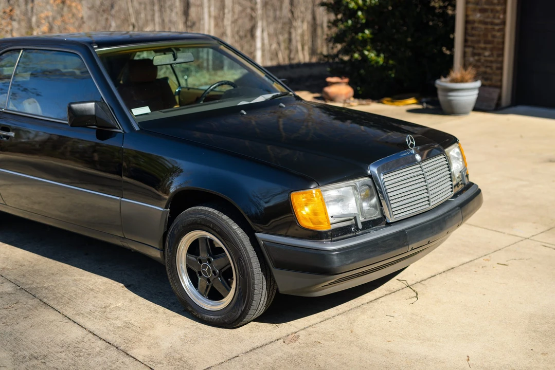 1990 Mercedes-Benz W124 E-Class - Image 26 of 31