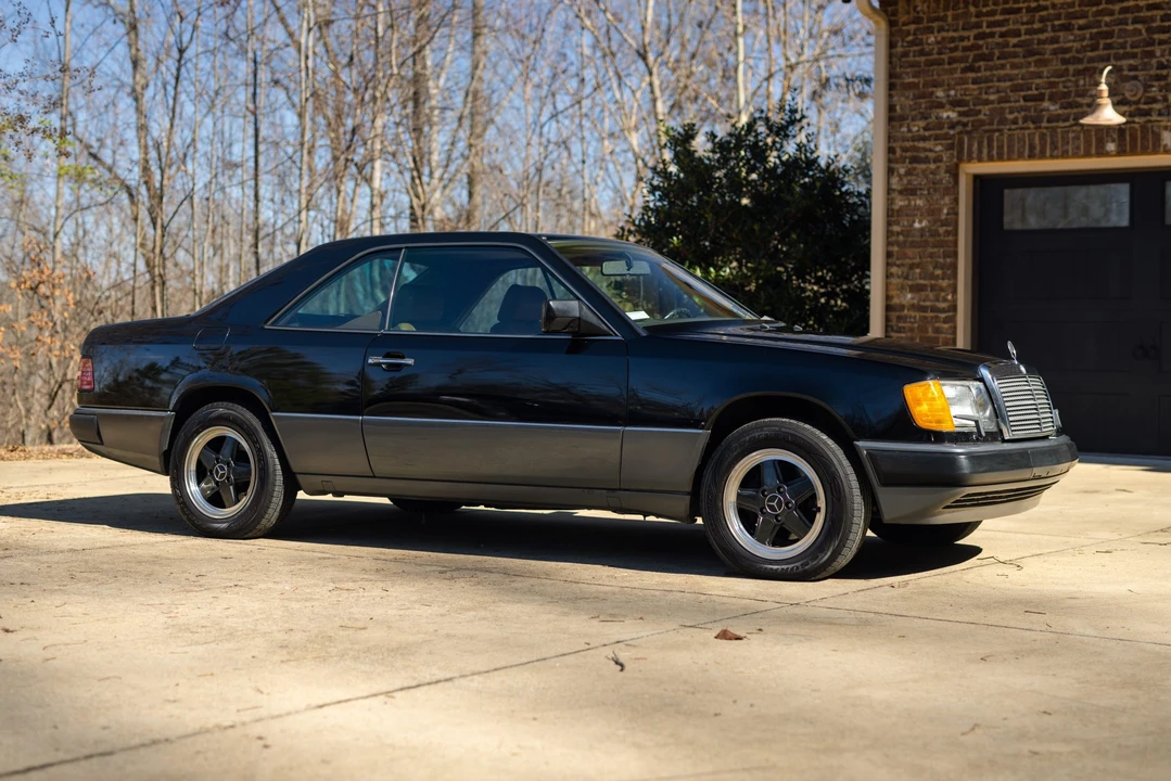 1990 Mercedes-Benz W124 E-Class - Image 17 of 31
