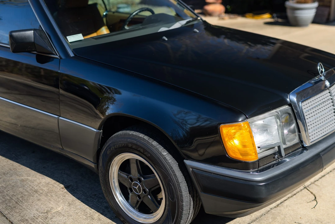 1990 Mercedes-Benz W124 E-Class - Image 31 of 31