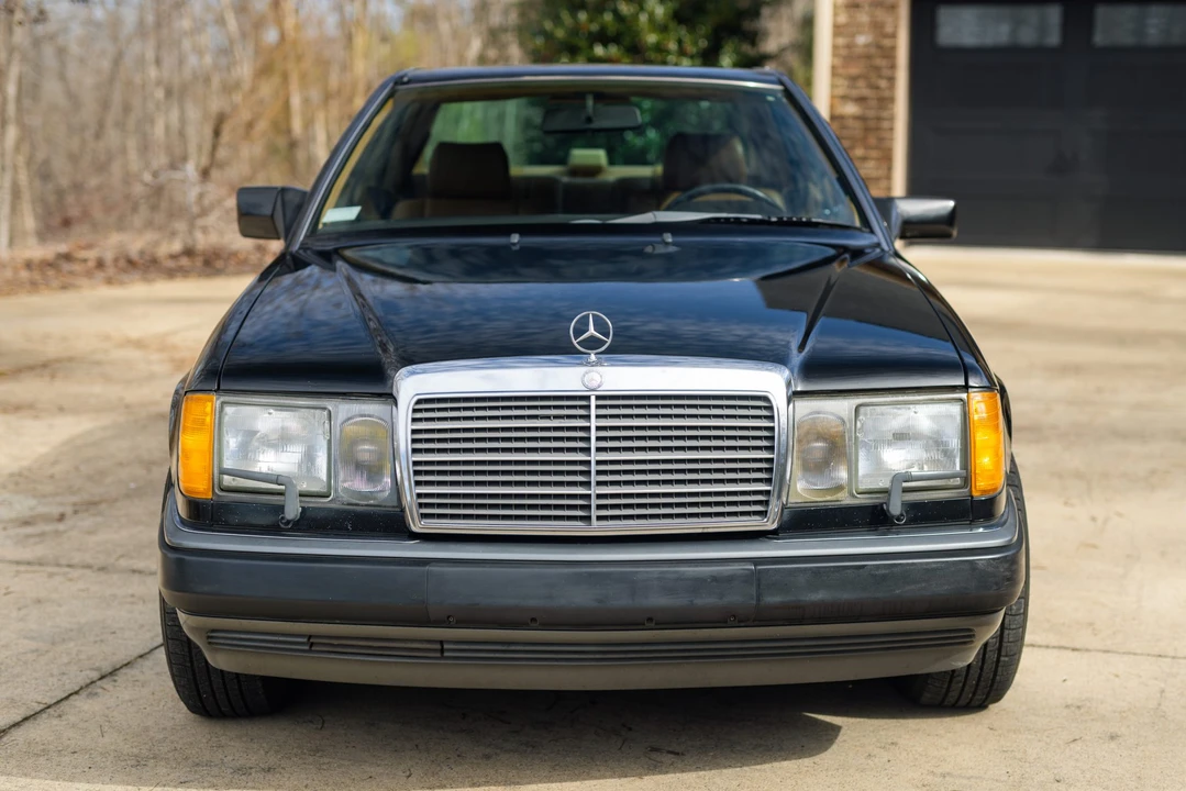 1990 Mercedes-Benz W124 E-Class - Image 25 of 31