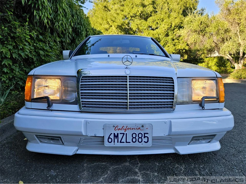 1990 Mercedes-Benz W124 E-Class - Image 11 of 31