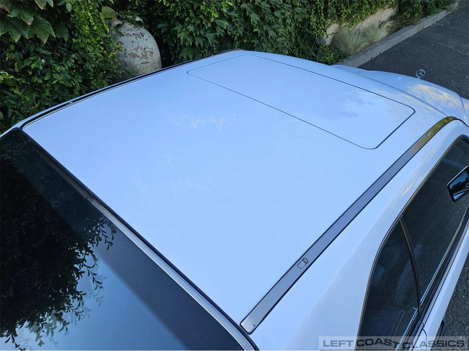 1990 Mercedes-Benz W124 E-Class - Image 12 of 31