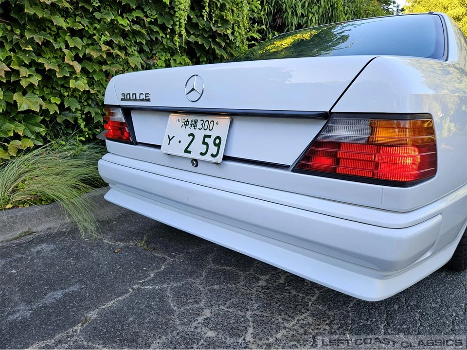 1990 Mercedes-Benz W124 E-Class - Image 16 of 31
