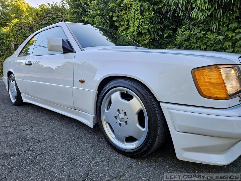 1990 Mercedes-Benz W124 E-Class - Image 22 of 31