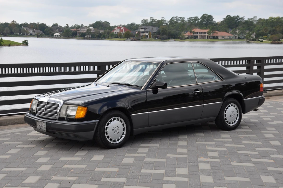 1990 Mercedes-Benz W124 E-Class - Image 4 of 31