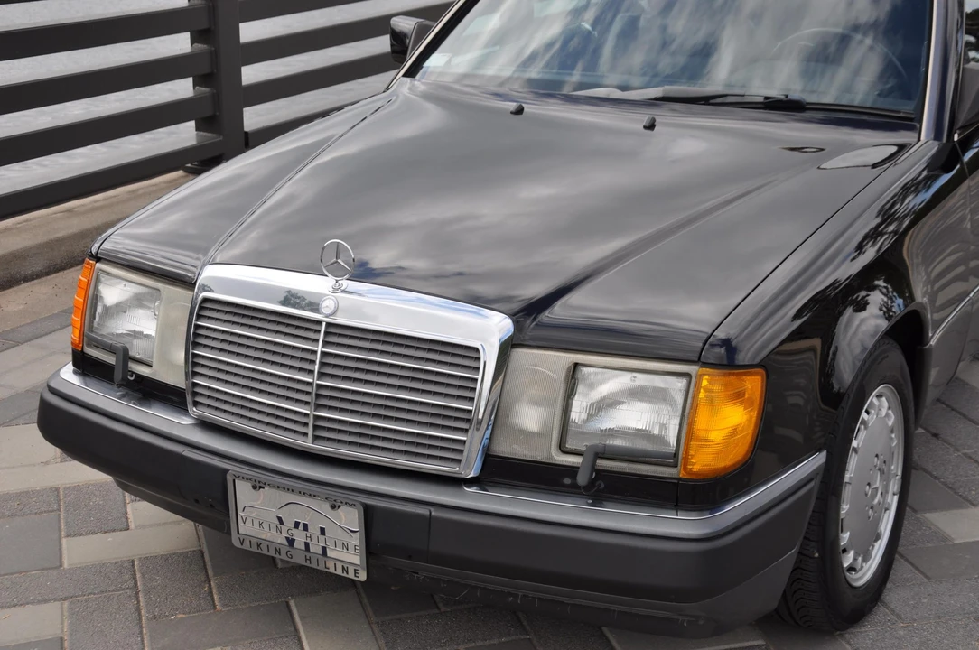 1990 Mercedes-Benz W124 E-Class - Image 22 of 31