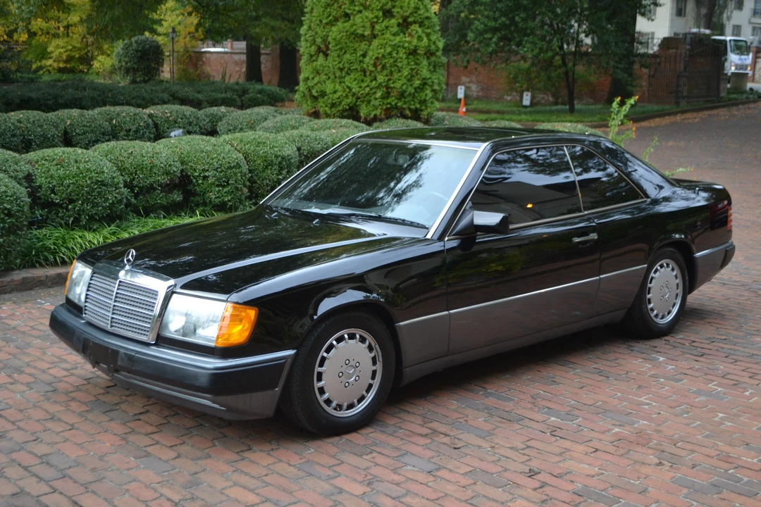1990 Mercedes-Benz W124 E-Class - Image 9 of 31