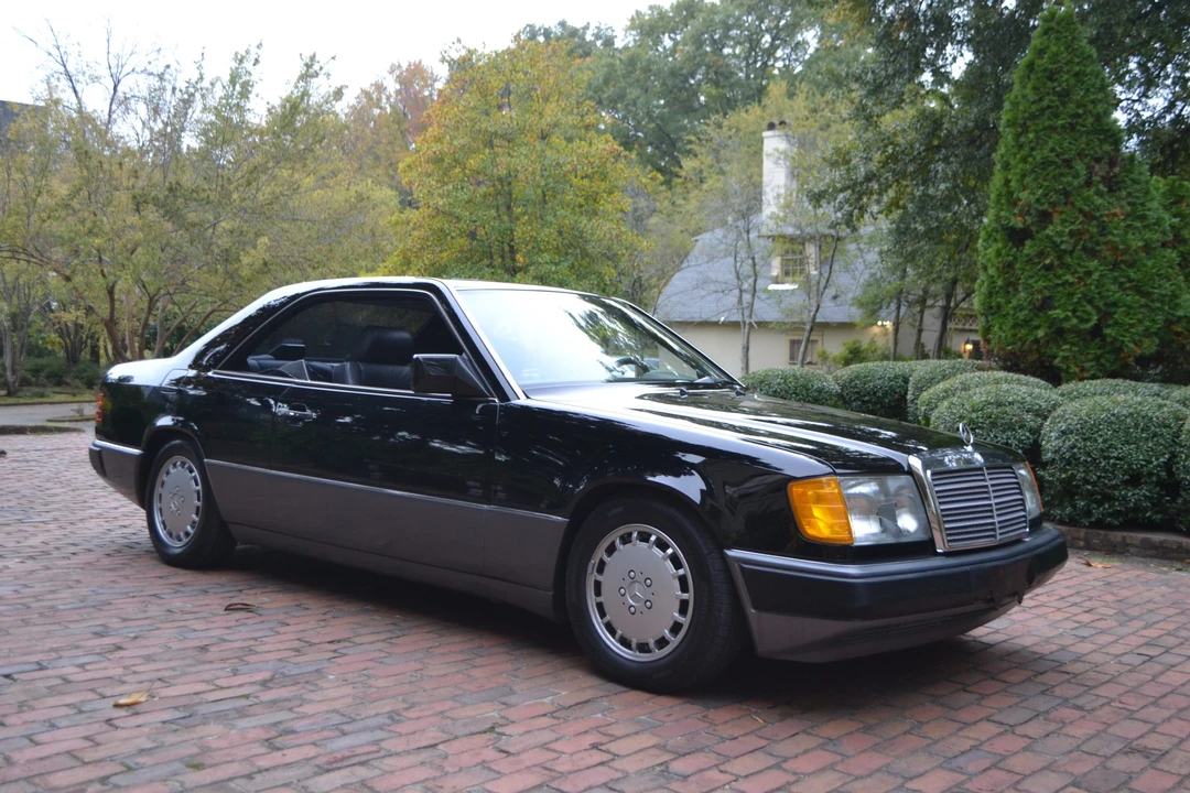 1990 Mercedes-Benz W124 E-Class - Image 29 of 31