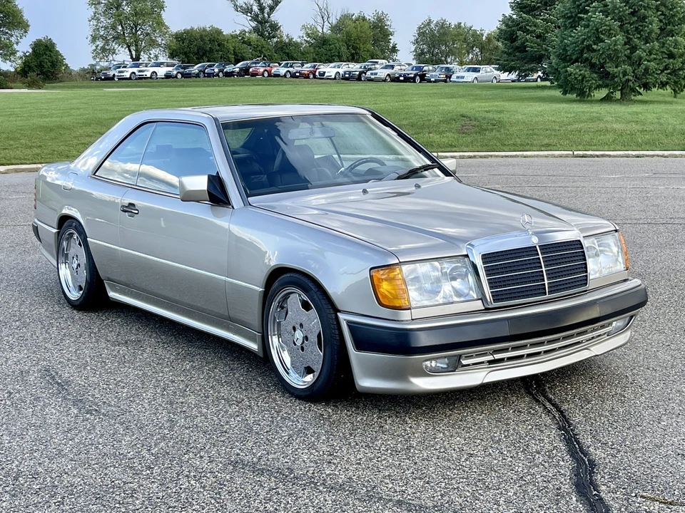 1990 Mercedes-Benz W124 E-Class - Image 15 of 31