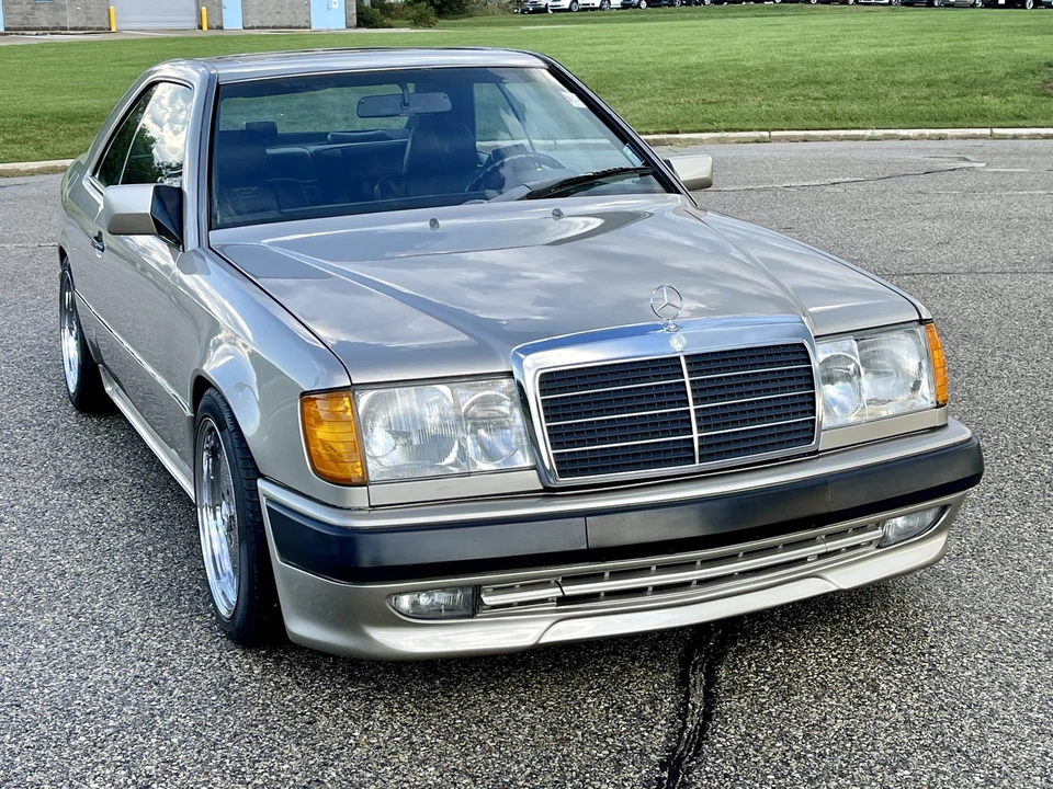 1990 Mercedes-Benz W124 E-Class - Image 14 of 31