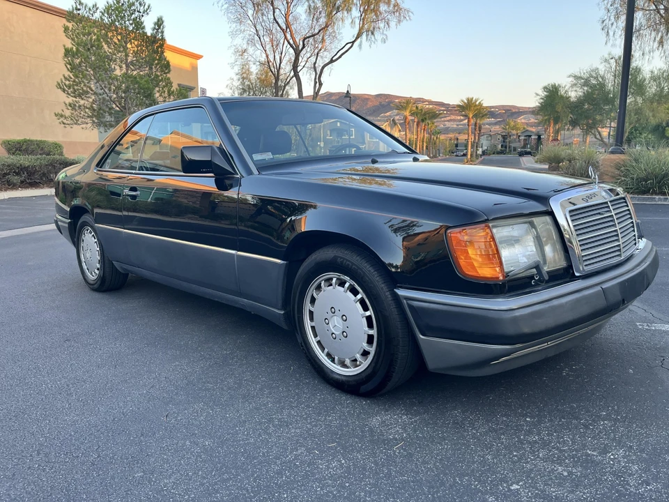 1990 Mercedes-Benz W124 E-Class - Image 7 of 31